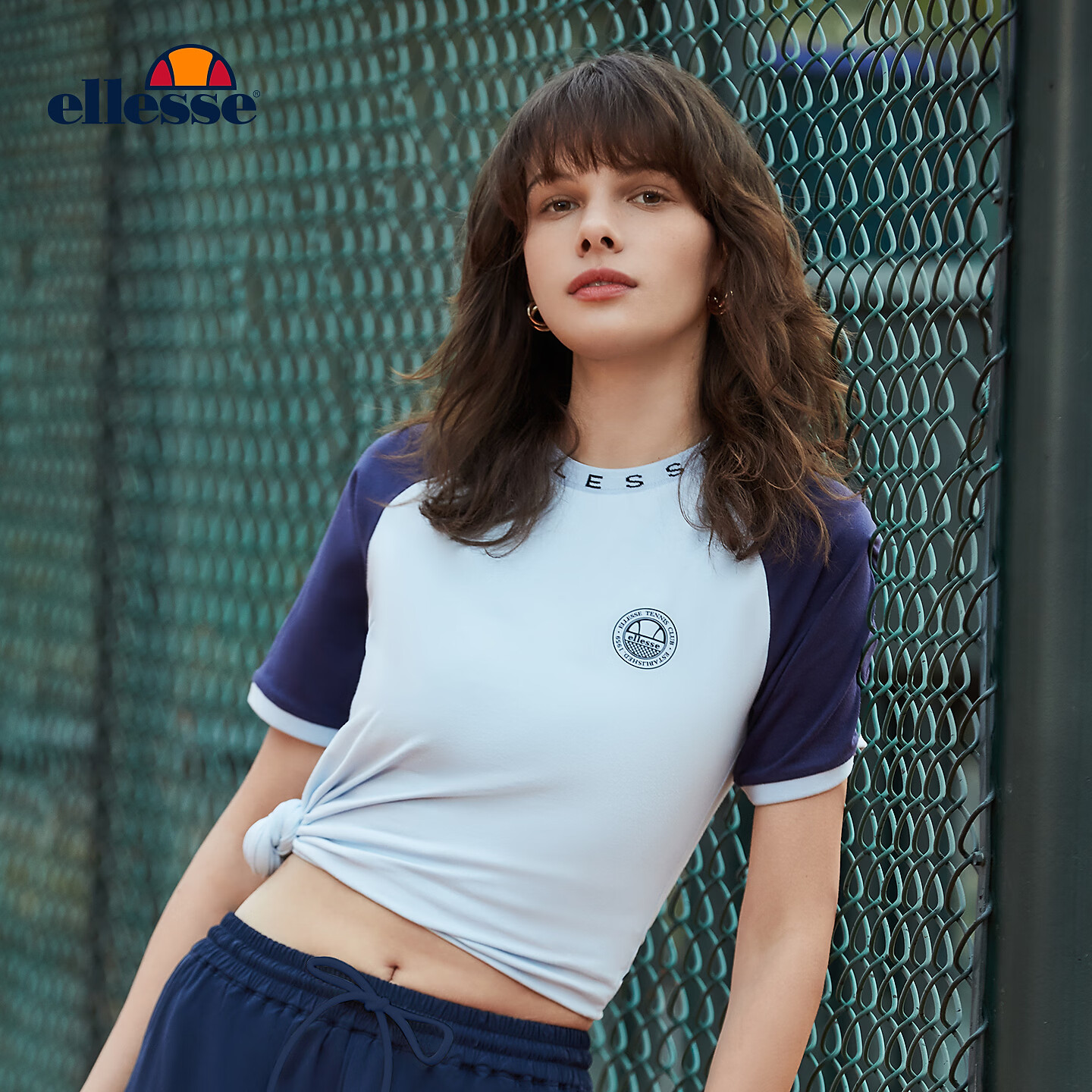 ellesse小贝壳复古撞色拼接修身提花T恤女夏季网球运动短袖上衣女 淡蓝色 XL