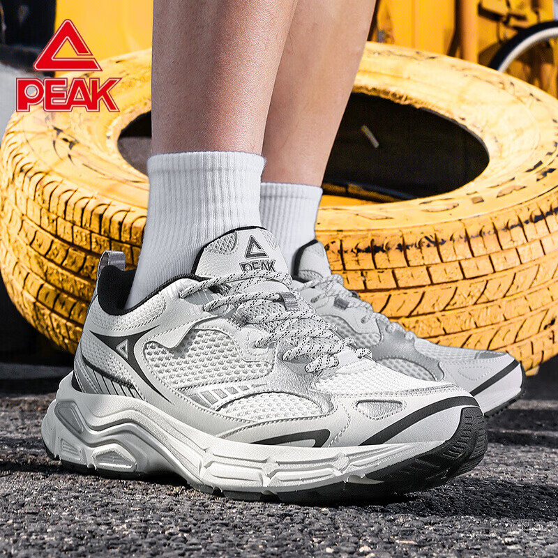匹克（PEAK）态极跃影跑步鞋夏季透气网面户外缓震男休闲运动老爹鞋 黑色/银色 42