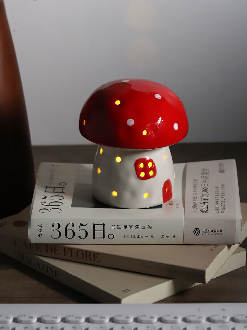 陶瓷蘑菇小夜灯闺蜜生日礼物女生氛围感可爱儿童女孩卧室宿舍床头 红色蘑菇【礼物纸包装】