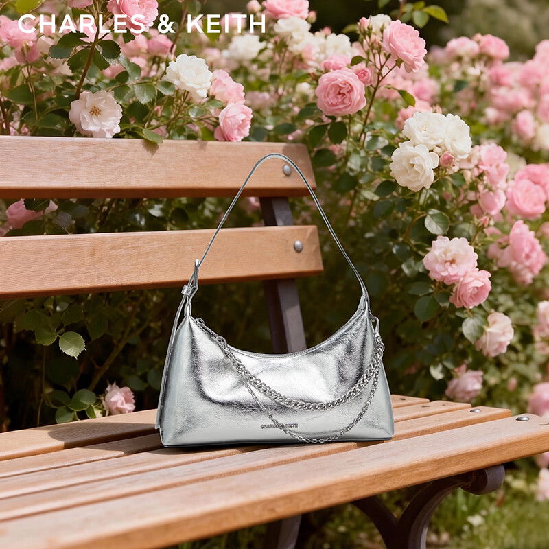 CHARLES&amp;KEITH柔软拉链式褶皱单肩包腋下包包女包女士生日礼物CK2-40782472 Silver银色 S
