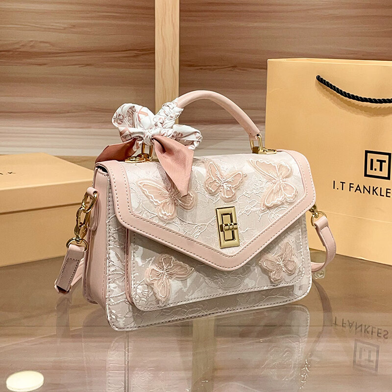 IT MANCLACYK香港代购新中式国风蝴蝶刺绣戴妃包包女2025新款百搭单肩手提包女 蝴蝶白_专柜礼盒套装