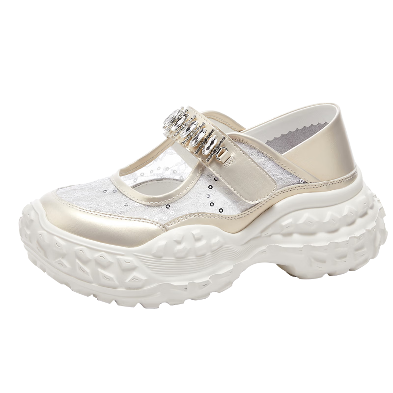 ���ڲ���������������ϵ�ЬŮʱ����ɴ͸������ЬС���������˶�����Ь ���Ľ� ������6CM�� 37 (235mm) ��׼��