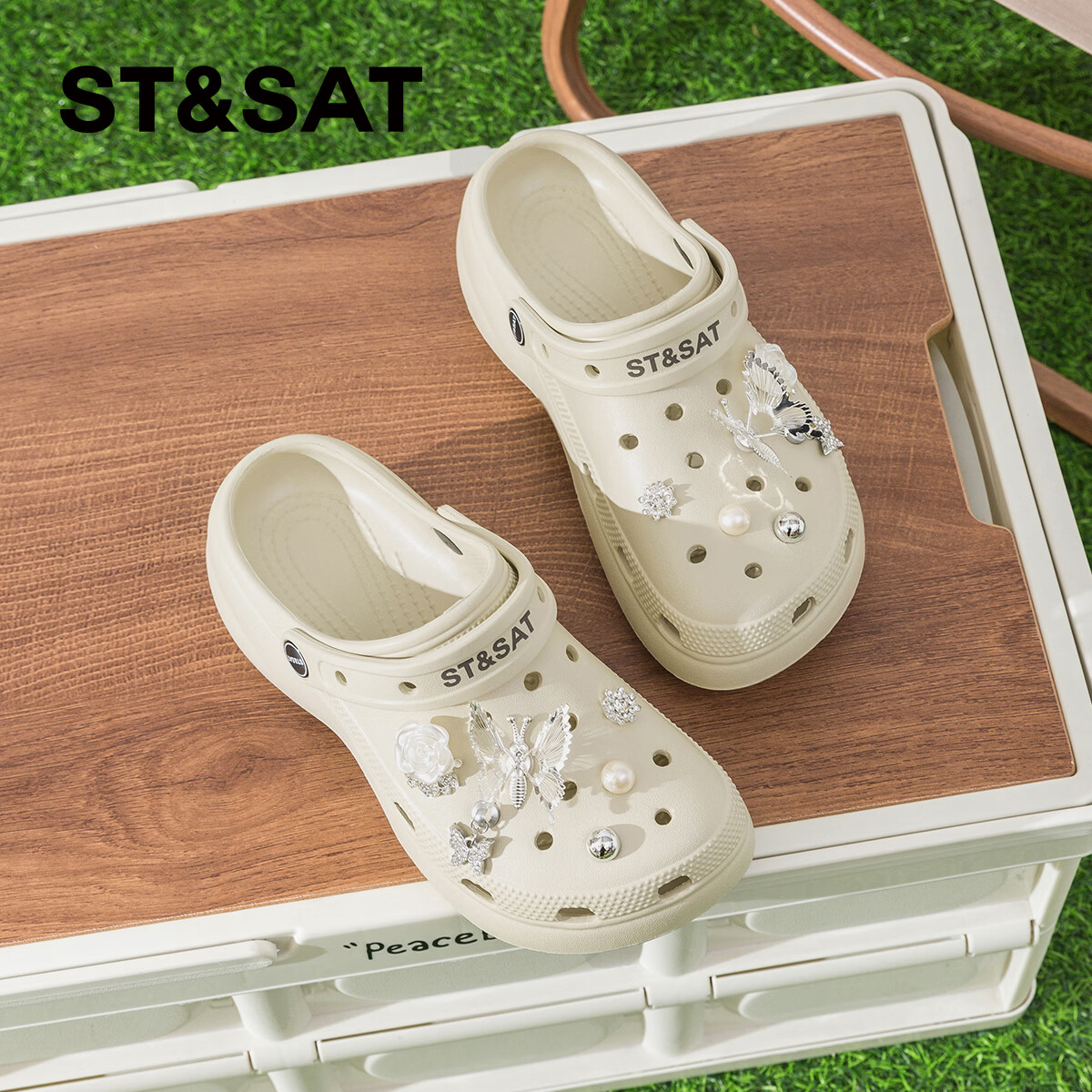 星期六2026新款夏季情侣可爱百搭增高踩屎感洞洞鞋女款居家外穿防滑拖鞋 米白 【玫瑰蝴蝶】 38-39