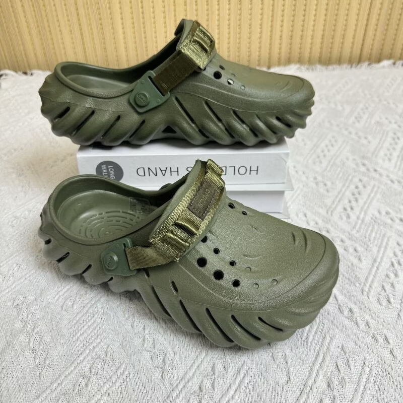 CORCS CROCS波波鞋洞洞鞋明星同款情侣户外潮流拖鞋休闲沙滩凉拖鞋 卡其 45 M11/45