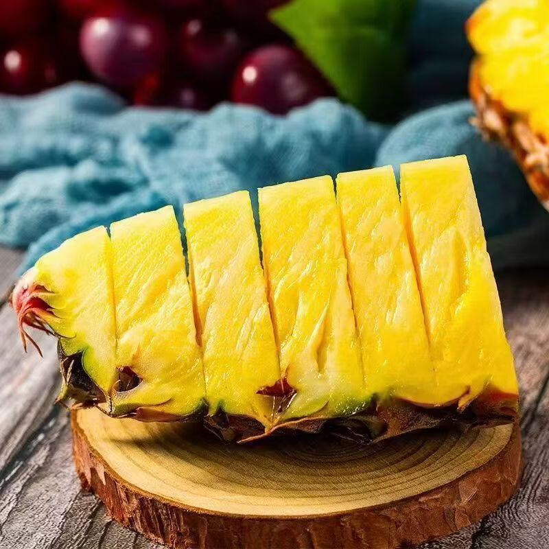 庾丰云南西双版纳黑钻凤梨 当季热带新鲜水果 5斤装 约2-3粒 净重4.5斤