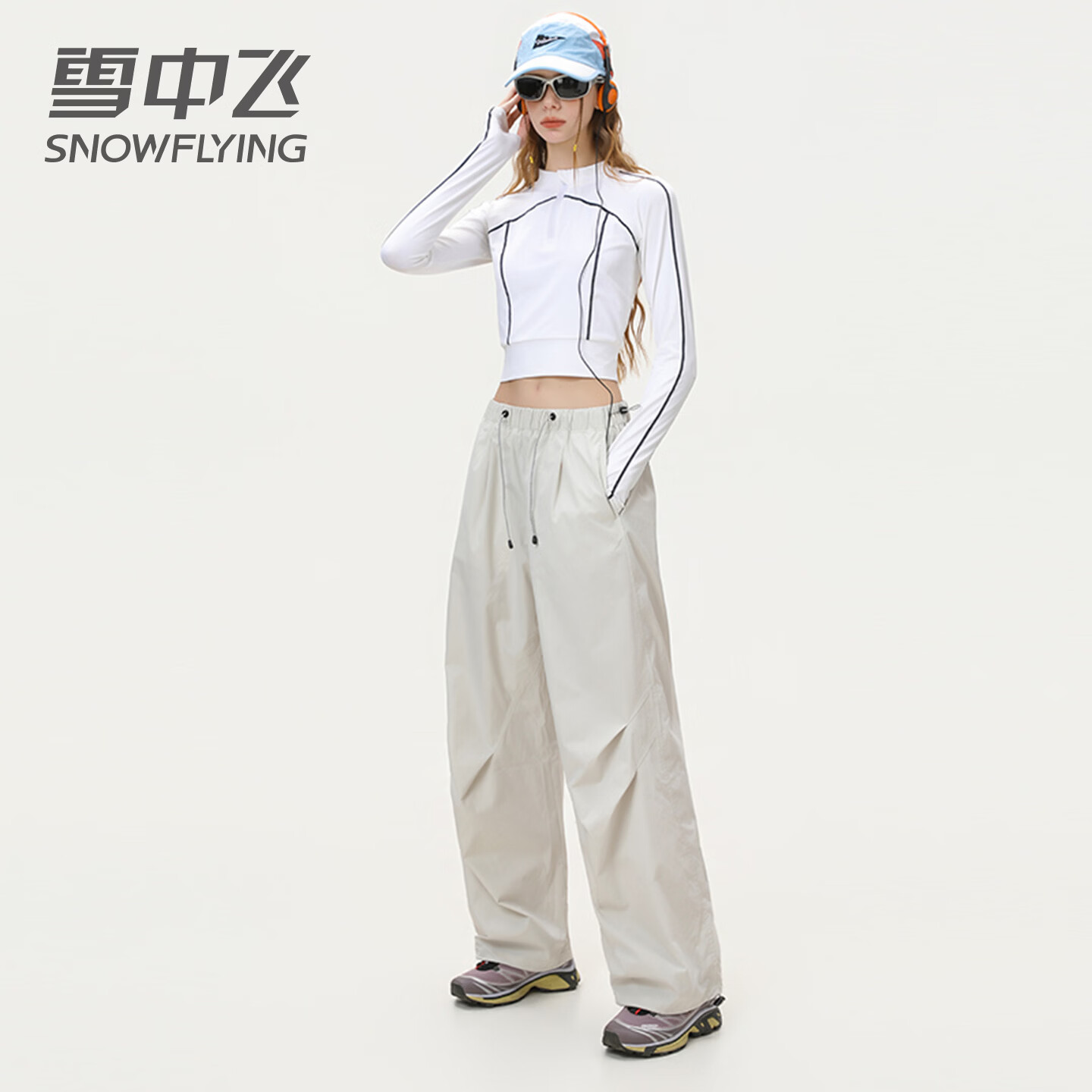 雪中飞防水弯刀裤女2026年新款户外机能轻量化休闲显瘦春秋工装长裤子 卡其色 165/72A S（85-100斤）