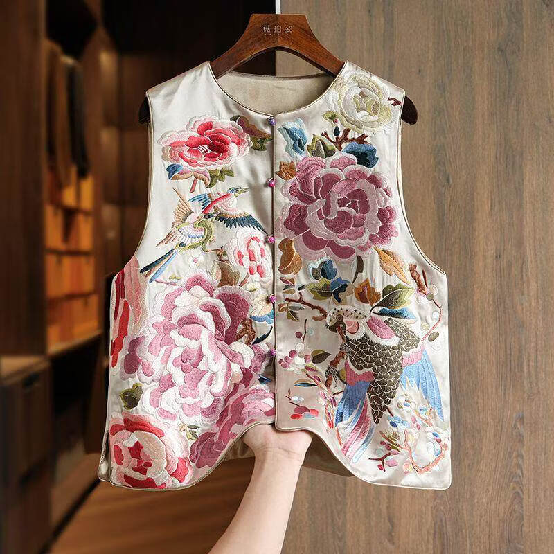 MODX重工刺绣醋酸新中式马甲背心女坎肩独特别致超好看轻国风叠穿上衣 香槟色 M 85-100