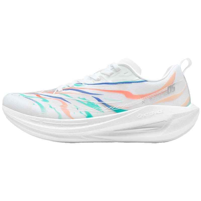 特步一体成型五代跑步鞋运动鞋夏季新款轻便减震网面透气体考男鞋跑鞋