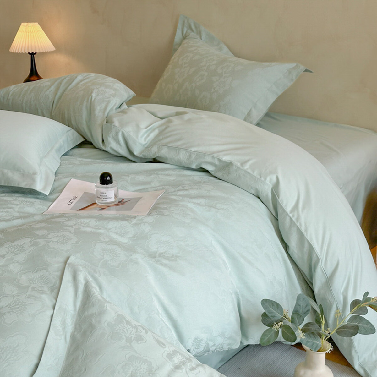 猫人（MiiOW）纯色提花长绒棉床上用品四件套纯棉全棉床盖款轻奢高级感床单被罩 兰亭梵星蓝 1.5m 床笠款 四件套-200*230cm被套