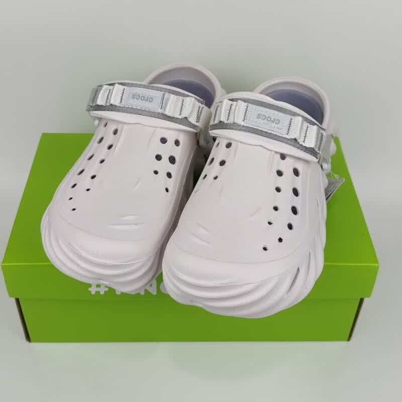 CORCS CROCS波波鞋洞洞鞋明星同款情侣户外潮流拖鞋休闲沙滩凉拖鞋 卡其 45 M11/45