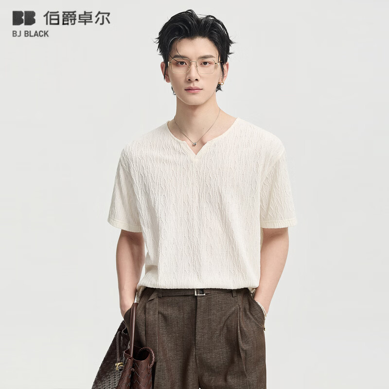 ����׿�����弡���߼��ж���T����ʿСV���Լ������2026�ļ��¿� T621140 �ǰ� L (175) 174.95Ԫ