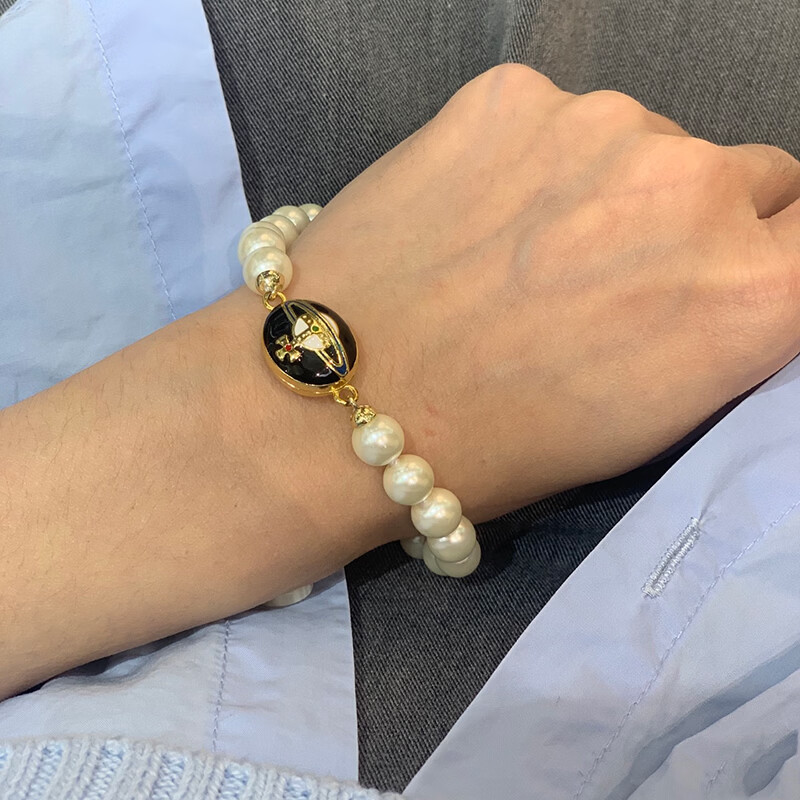 薇薇安西太后Vivienne珍珠Loelia土星搪瓷磁吸扣女款手链轻奢高级感女朋友礼物 银黑色