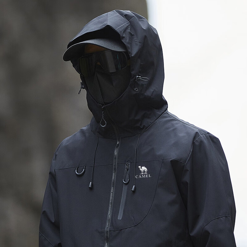 骆驼户外连帽防风防水冲锋衣外套 春秋男黑色宽松夹克衫 秘境紫 2XL