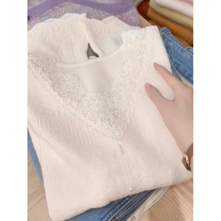 GOYN2026春季新款法式温柔风洋气减龄蕾丝v领打底衫内搭别致独特上衣 米杏色 XL 【建议130-145斤】