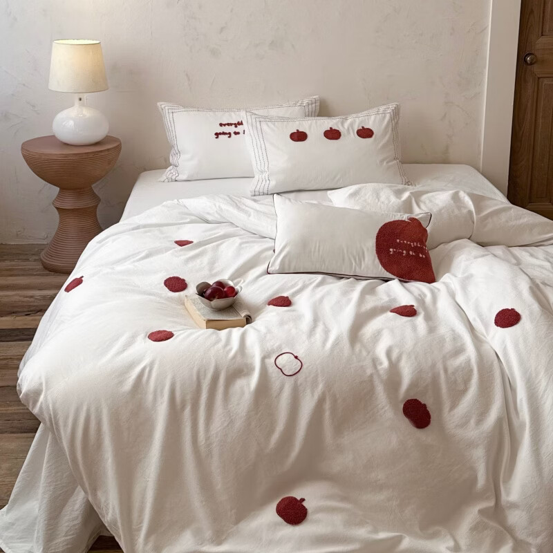 ROLAND LIVE春夏全棉水洗棉四件套苹果毛巾绣纯棉透气被套床单床笠床上用品 LB 全棉水洗棉套件-平安果白色 1.2米床 床单款 【被套150*200cm】