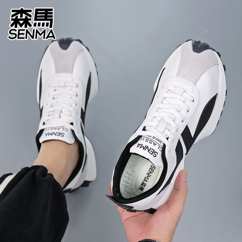 森馬（senma）男士厚底舒适跑步鞋低帮防滑轻便阿甘鞋时尚百搭休闲鞋 白黑 35