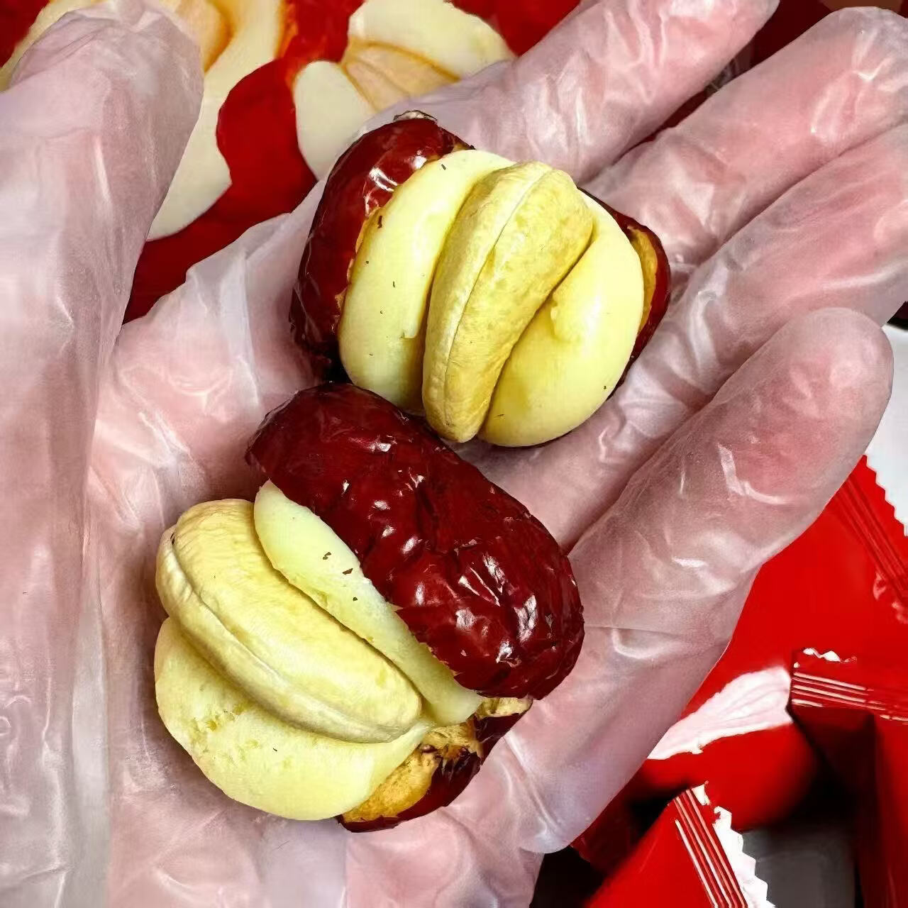 一品玉新疆奶芙枣腰果灰枣坚果夹心泡芙红枣独立包装零食奶香 100g*4袋