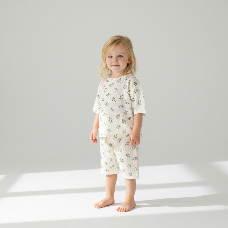 小猪大卫 PECODAVID小猪大卫儿童七分套夏季纯棉A类男女宝宝居家服薄款短袖短裤套装 蔷薇童梦 120