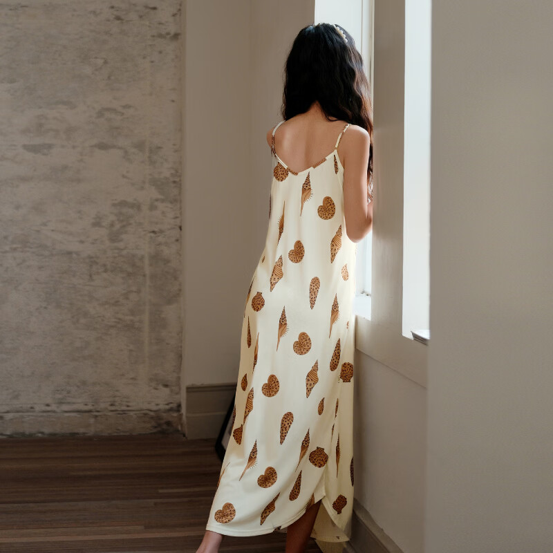 芬腾吊带睡裙夏季薄款女款带胸垫一体式可外穿大码宽松连衣裙中长款 FJ26921798米黄 L 建议：110-125斤