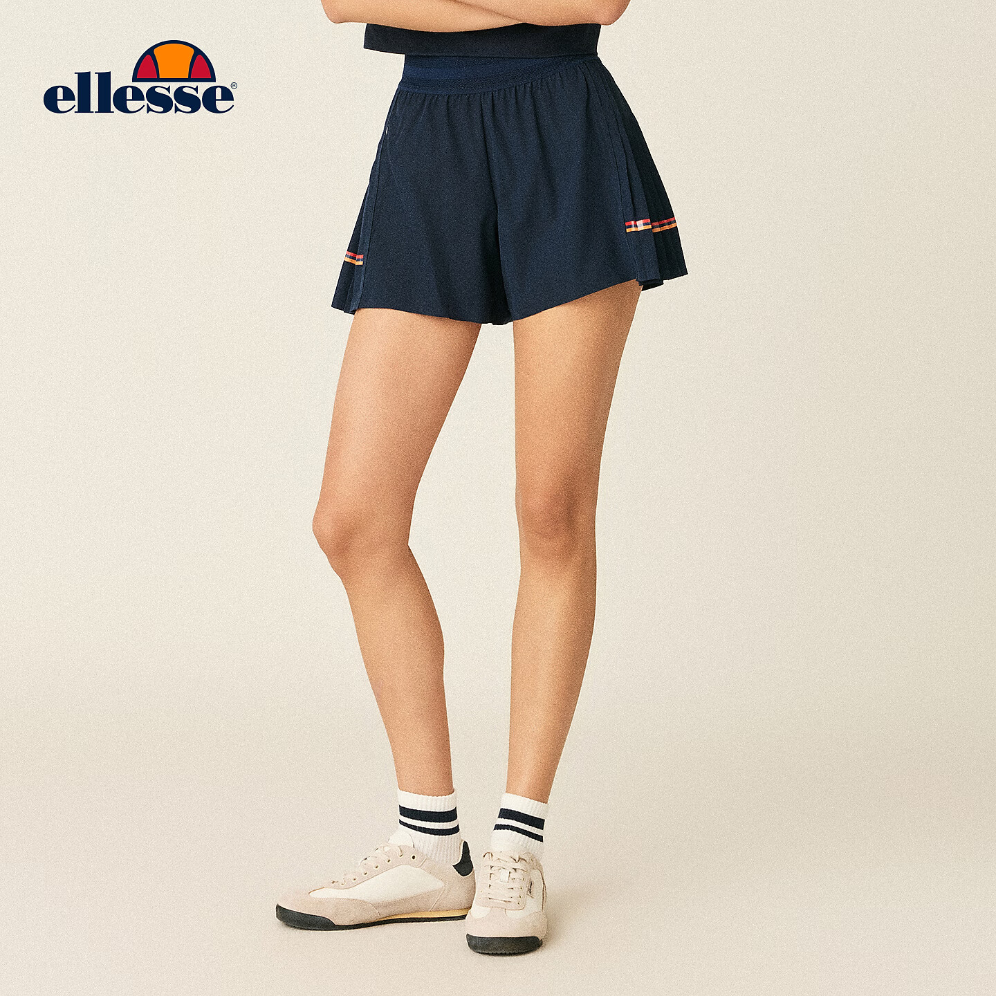 ellesse小贝壳26春夏新品网球裤轻薄透气打底裤防泼水百褶短裤女 藏青 S