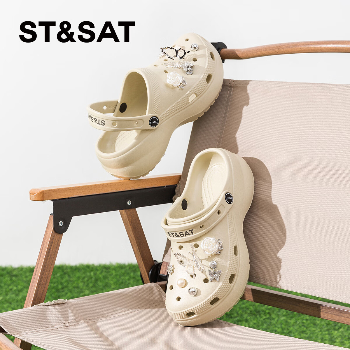 星期六2026新款夏季情侣可爱百搭增高踩屎感洞洞鞋女款居家外穿防滑拖鞋 米白 【玫瑰蝴蝶】 38-39