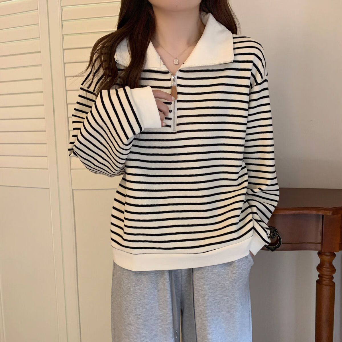 BURQAMARCH女士美式条纹Polo领正肩打底衫春秋季新款宽松半拉链大码长袖上衣 杏色 L 【建议100-120斤】