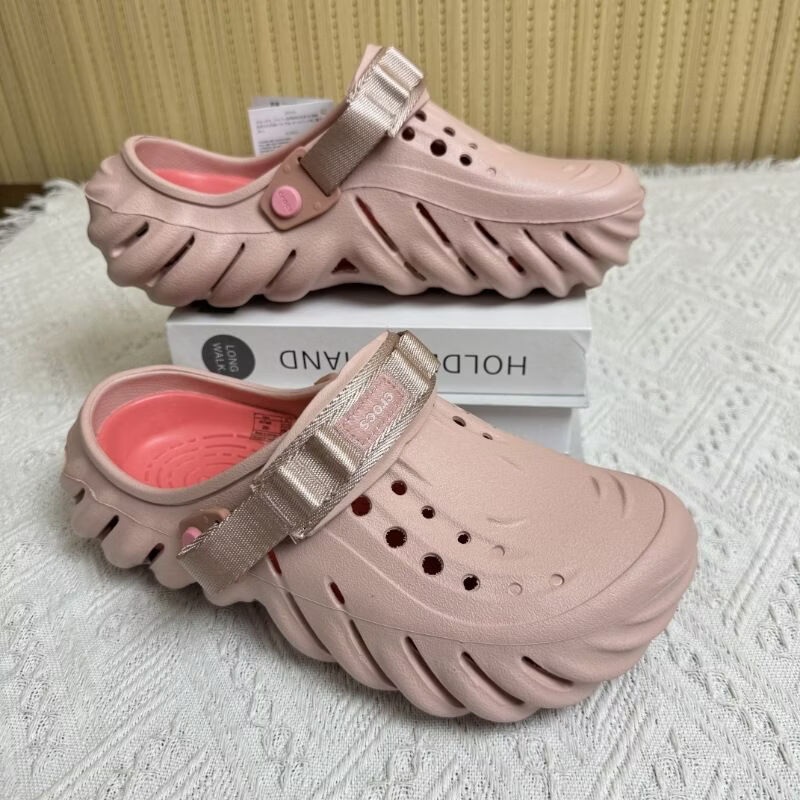 CORCS CROCS波波鞋洞洞鞋明星同款情侣户外潮流拖鞋休闲沙滩凉拖鞋 卡其 45 M11/45