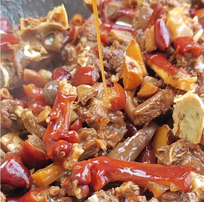 广西玉林脆皮香肉 精选肉质 新鲜肉质制作 无头骨无内脏 顺丰发货 2斤送1斤（到手3斤）固体物75%