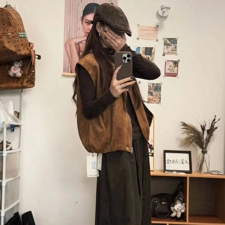 【商场同款】2026新款赫本风气质马甲洋气减龄显瘦坎肩百搭外搭女 【商场同款】咖色 L (建议105-120斤)