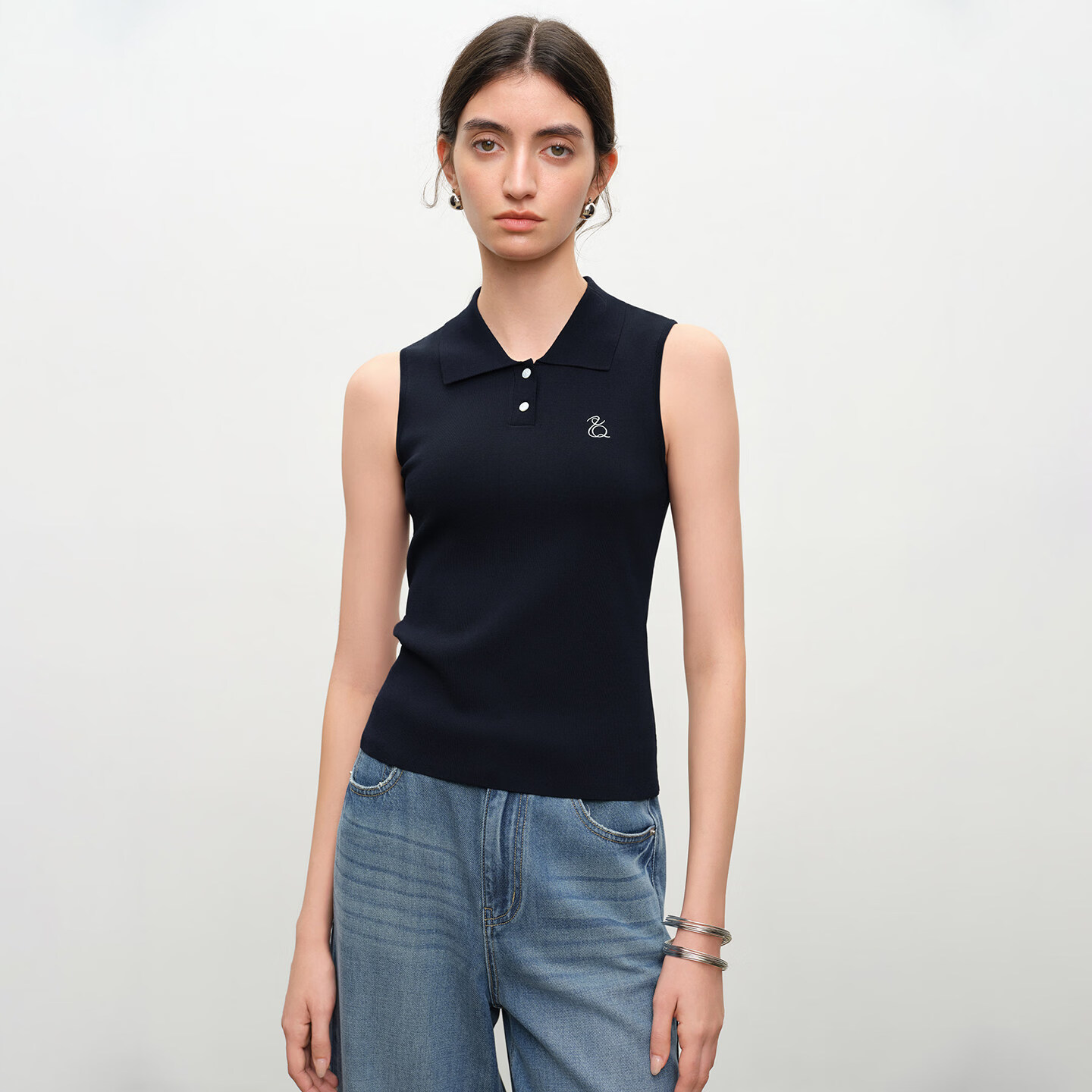 自巧（ZIQIAO）小个子高智预科风polo无袖针织衫女2026春夏新款学院针织背心 藏青色 XS （尺码：2）