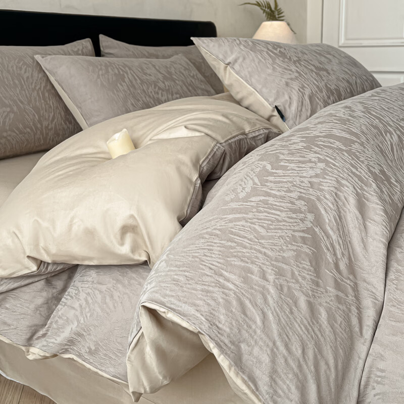 ROLAND LIVE高级感春夏全棉厚织大提花轻奢四件套被套床单家用纯棉床上用品 KZ 全棉提花四件套-克拉拉香槟驼 标准 床单款 【被套200*230cm】