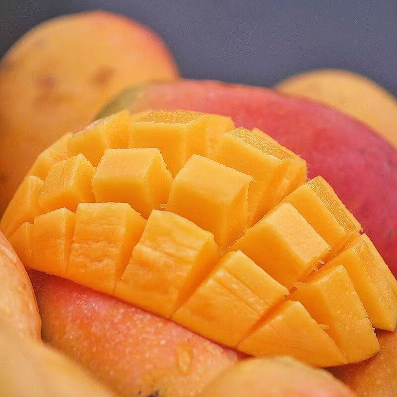 海南贵妃芒果  新鲜水果当季红金龙芒果整箱 5斤装 150g起 净重4.5斤