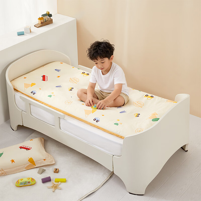 水星家纺幼儿园全棉抗菌床褥套(乐宝黄) 幼儿园全棉抗菌床褥套(乐宝黄) 135cm*60cm