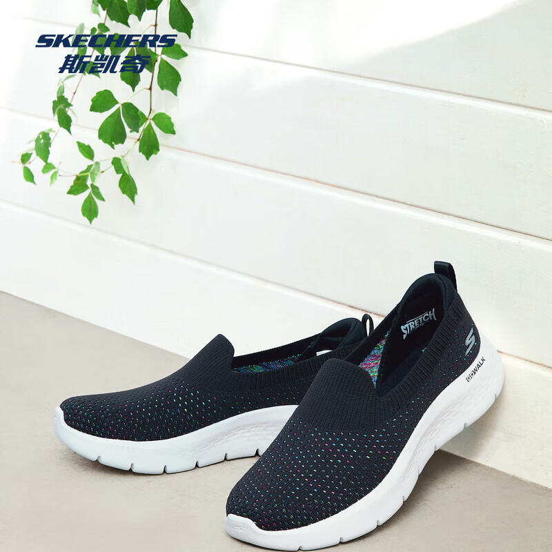 ˹���棨Skechers��һ�ŵ��ļ��Ͱ�����������˽���ЬŮЬ͸�����ʰٴ� ��ɫ/���ɫ/BKMT 37 184Ԫ