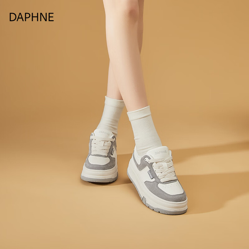 达芙妮厚底熊猫小白鞋女2026新款春季百搭休闲增高学生板鞋圆头舒适女鞋 米灰色 40