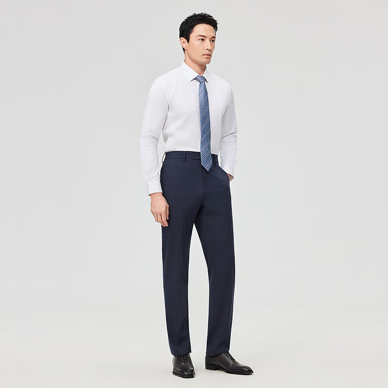 雅戈尔（YOUNGOR）【300支+桑蚕丝】2026春季新品商务免烫高端衣服男士长袖衬衫 漂白VLTP114787BBY 41 （175/96Y）