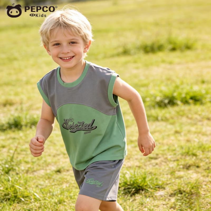 小猪班纳（PEPCO）夏季新款男童T恤韩版字母拼接无袖珠地儿童套装坎肩上衣五分裤子 KS珠地套装-灰色拼绿 130