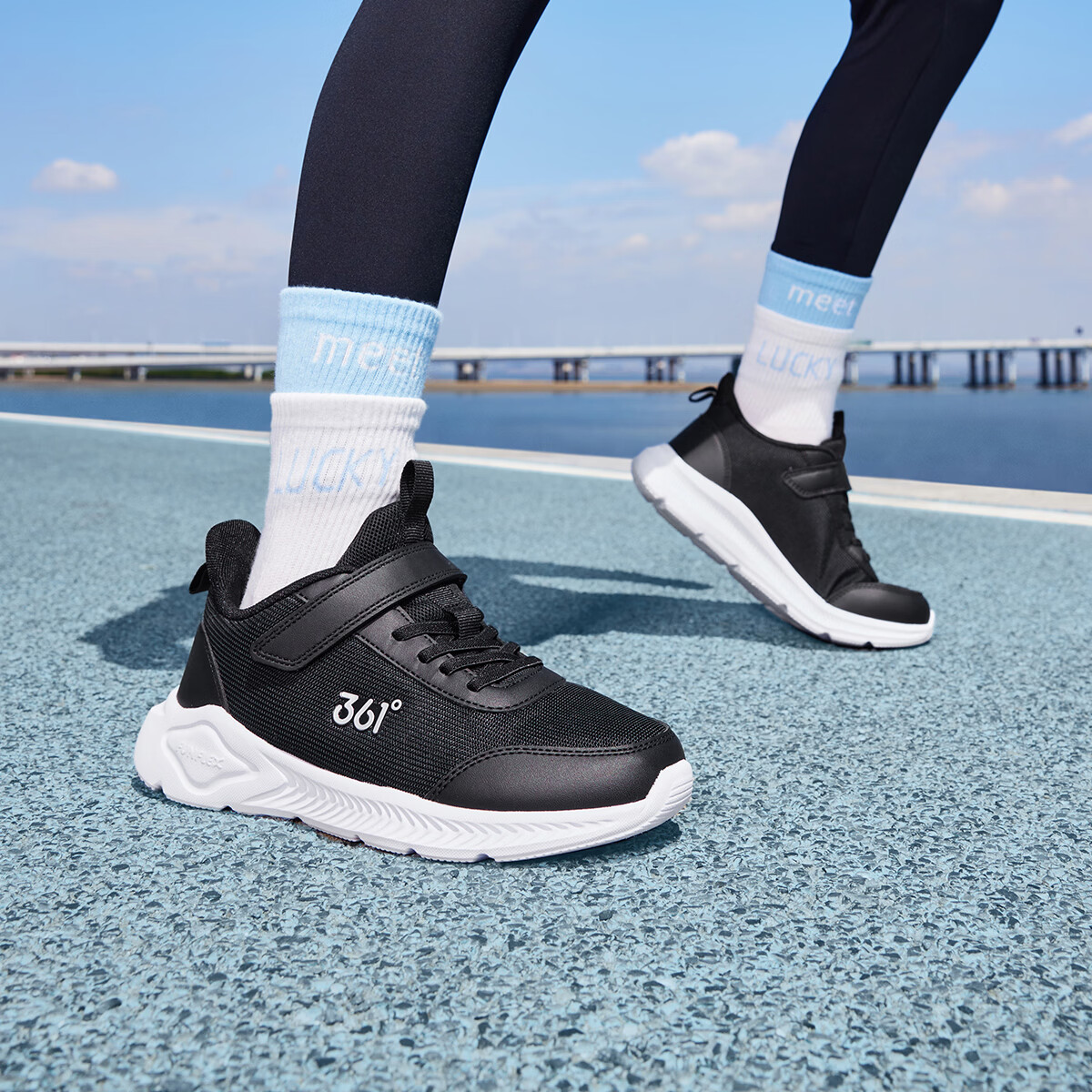 361°儿童运动鞋男女童跑鞋春夏大网孔透气魔术贴跑鞋防滑软底跑步鞋 【四季密网】碳黑/银色 35