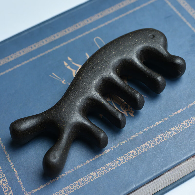 古法合香何首乌按摩梳子经络自然原材料中药香凤九手把 何首乌海豚梳