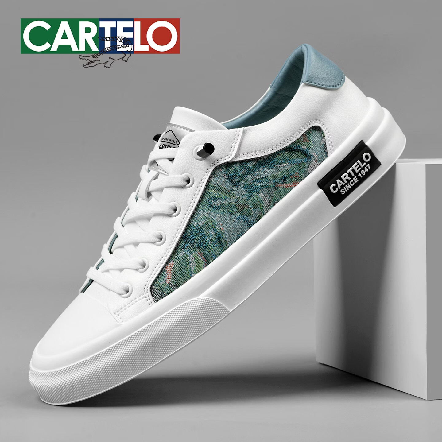 卡帝乐鳄鱼（CARTELO）时尚男鞋夏季潮流透气休闲板鞋男韩版上班学生户外一脚蹬运动鞋男 冰蓝色 44 (270mm) 标准运动鞋尺码