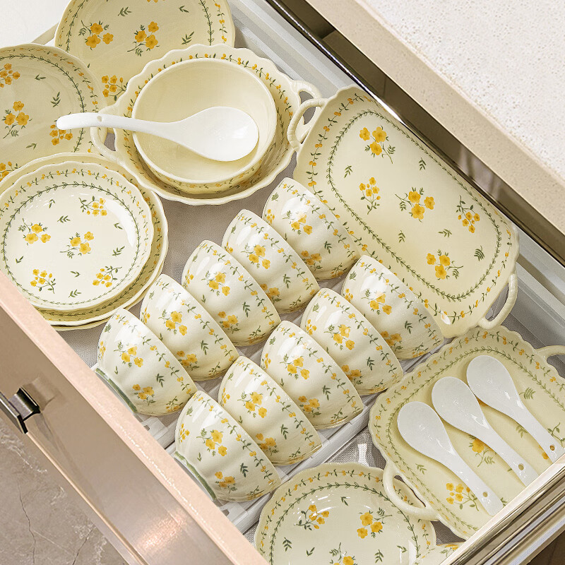 精缔陶瓷JINGDI釉下彩碗碟套装碗家用2026奶油风手绘高颜值陶瓷餐具套装碗盘乔迁 【釉下彩】春意萌2人食10件套新婚/礼物伴手礼 无规格