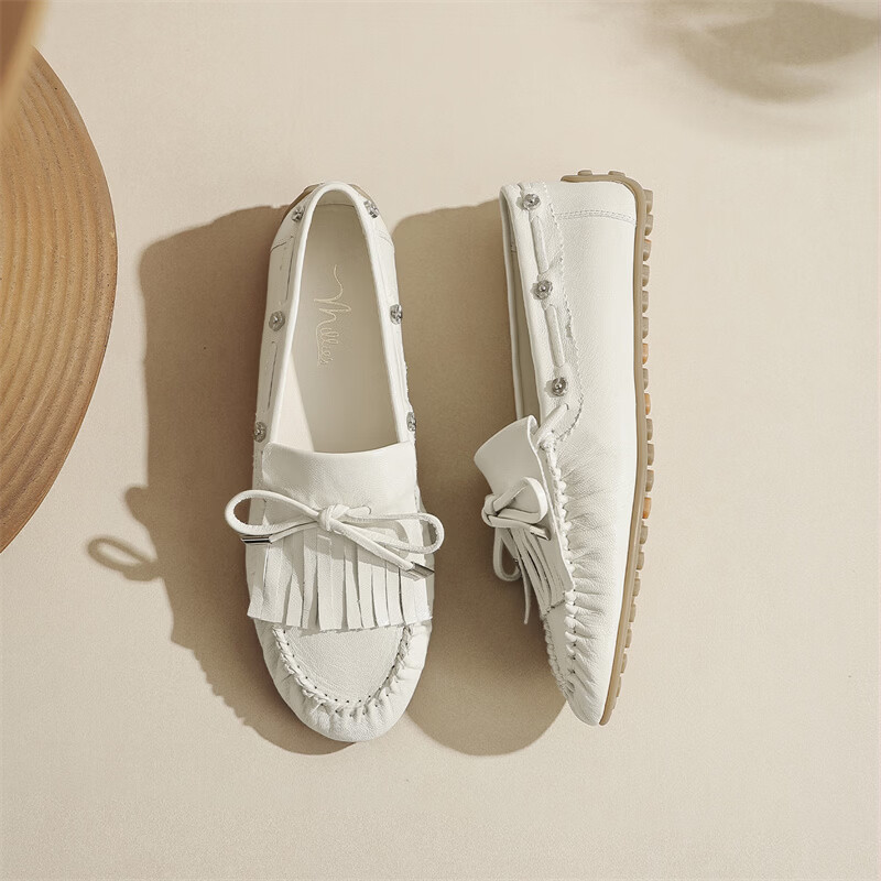 妙丽（Millies）乐福鞋女平底复古时尚2026春季新款百搭舒适通勤小皮鞋 米白色 35 (225mm)