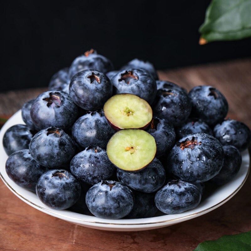 云南高山蓝莓当季鲜果礼盒孕妇水果护眼水果鲜榨果汁减肥水果 4盒  单果15-18mm 【100-125g/盒】