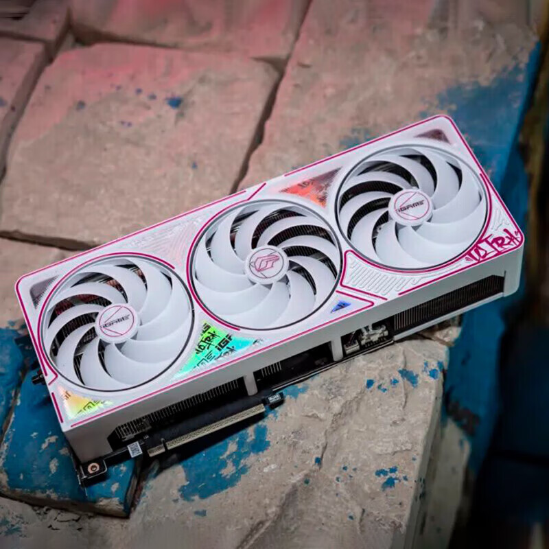 七彩虹iGame RTX 5070Ti 火神水神AD 台式电脑游戏竞技主播直播AI水冷4K显卡黑神话悟空赛博50系新品 RTX 5070Ti Ultra W OC 16GB