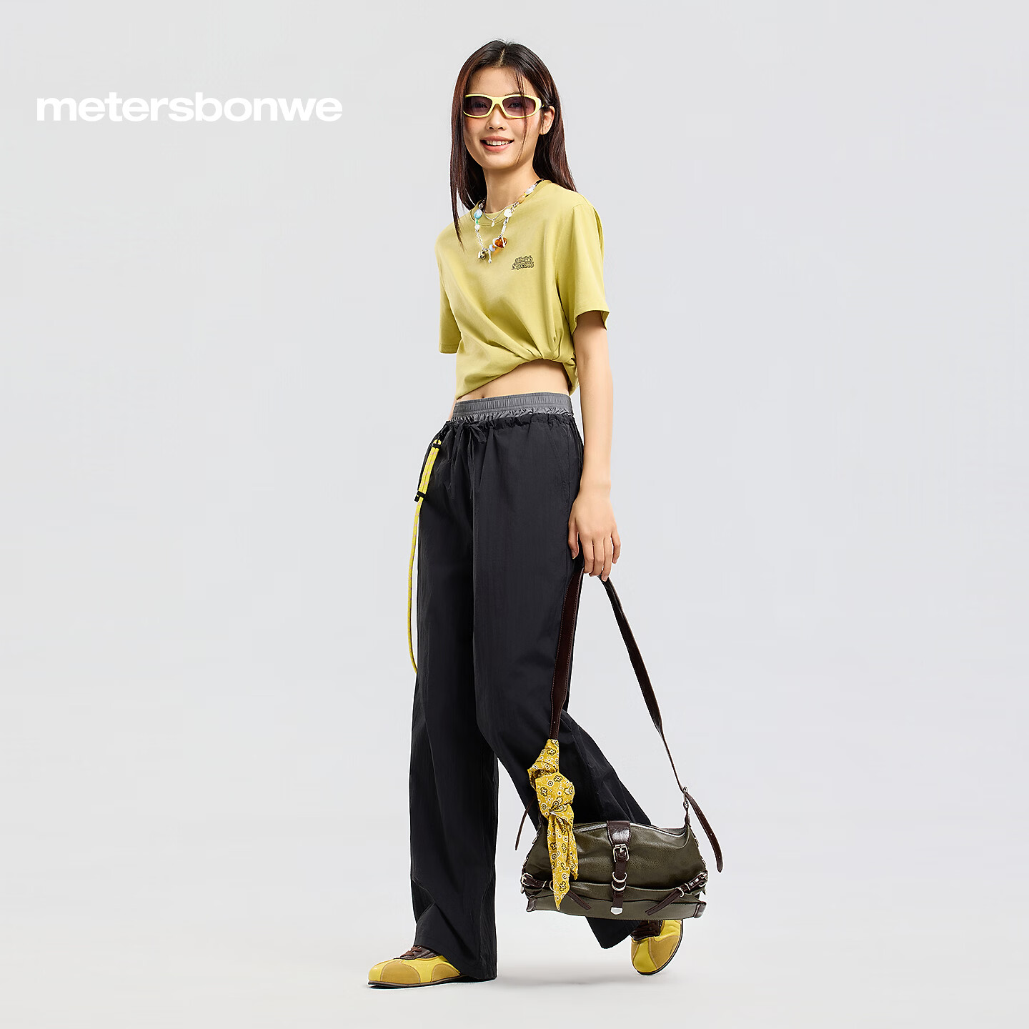 美特斯邦威[商场同款]直筒裤女春新透气休闲宽松阔腿松紧腰长裤 黑灰 M 160 66A