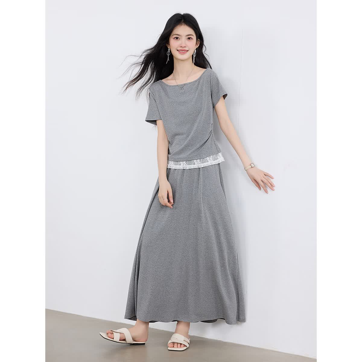 尚静文艺风休闲套装女2026夏季新款蕾丝拼接圆领T恤女百搭半裙两件套 高质灰 XL