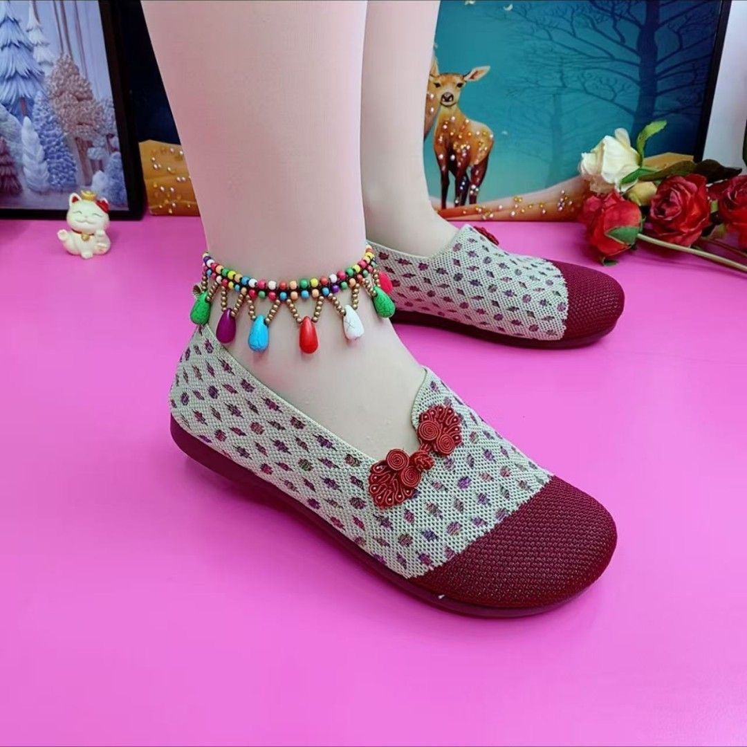 【爆款热卖】夏季新款老北京布鞋女软底防滑透气网面妈妈鞋 红色 38