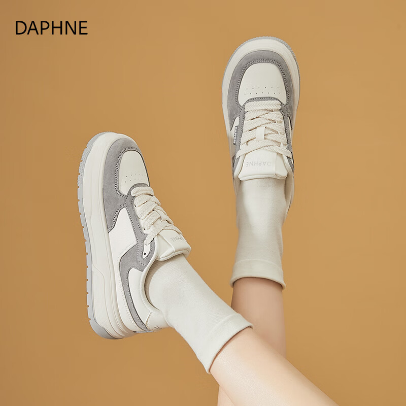 达芙妮厚底熊猫小白鞋女2026新款春季百搭休闲增高学生板鞋圆头舒适女鞋 米灰色 40