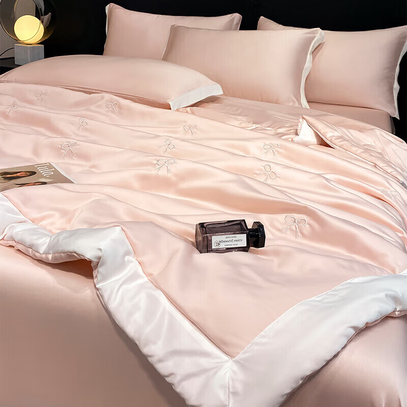 唐纳家纺冰丝印花夏凉被印花空调被夏凉被单人双人夏季薄被芯可机洗爆款 冰丝夏被-蝴蝶结-奶油粉【丝滑裸睡】 150*200cm【单夏被 裸睡】