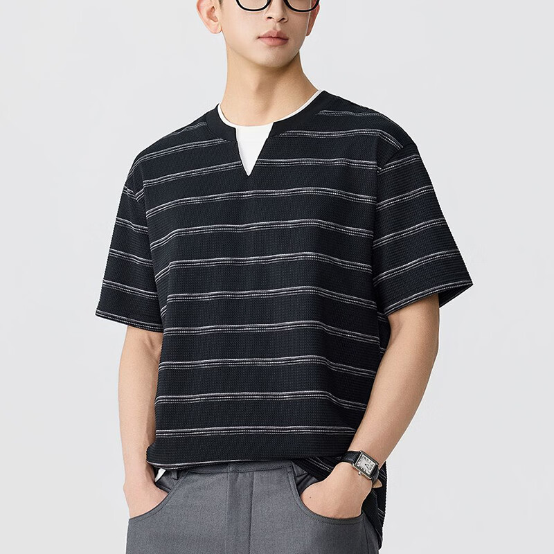 假两件V领撞色条纹短袖t恤男夏季2026新款华夫格肌理感半袖海魂衫 BNT8245黑条纹 2XL 建议 160-180斤
